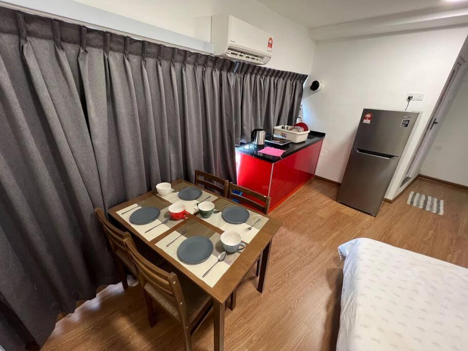 New 6Pax Soho Near Usm & Spice Arena & Airport Leilighet Bayan Lepas Eksteriør bilde