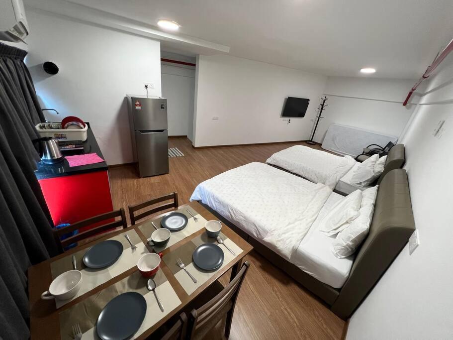 New 6Pax Soho Near Usm & Spice Arena & Airport Leilighet Bayan Lepas Eksteriør bilde